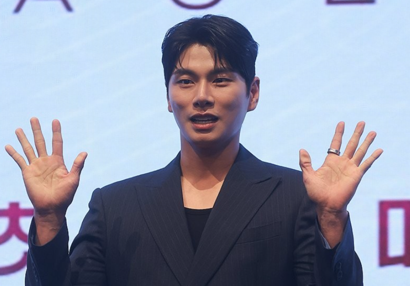 배우 이이경, 1인 기획사 세금 추징…"고의적·부정 탈루 없어"