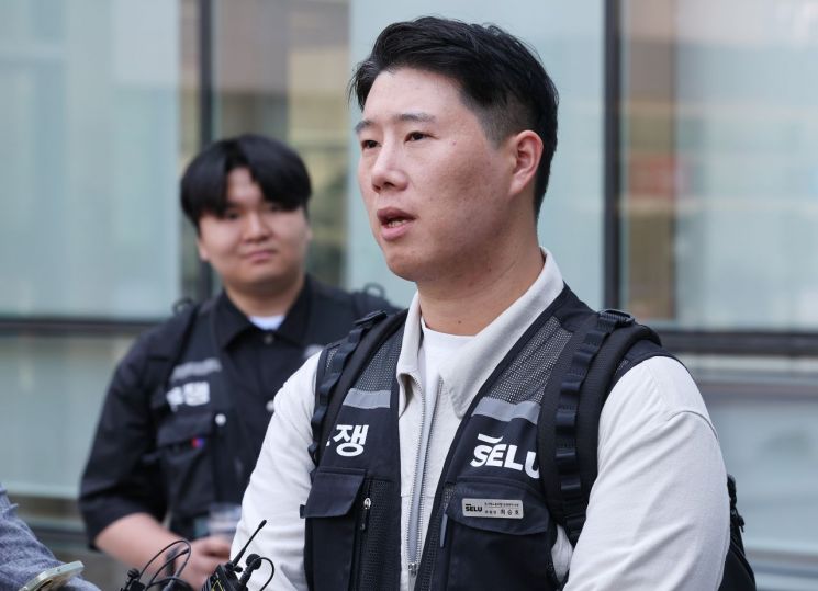 삼성전자, 사측 대표 교섭위원 전격 교체…오는 18일 노사 협상 재개(종...