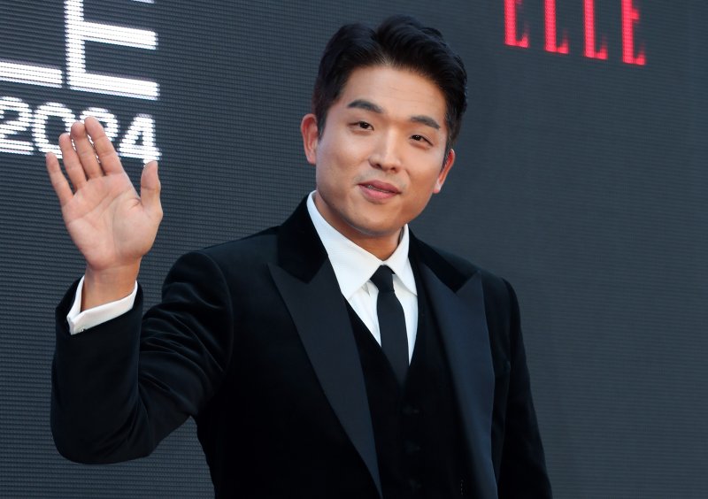 “차라리 고소해” 안성재 ‘모수’, 이번엔 7천만원 발레파킹 사고 논... “차라리 고소해” 안성재 ‘모수’, 이번엔 7천만원 발레파킹 사고 논...