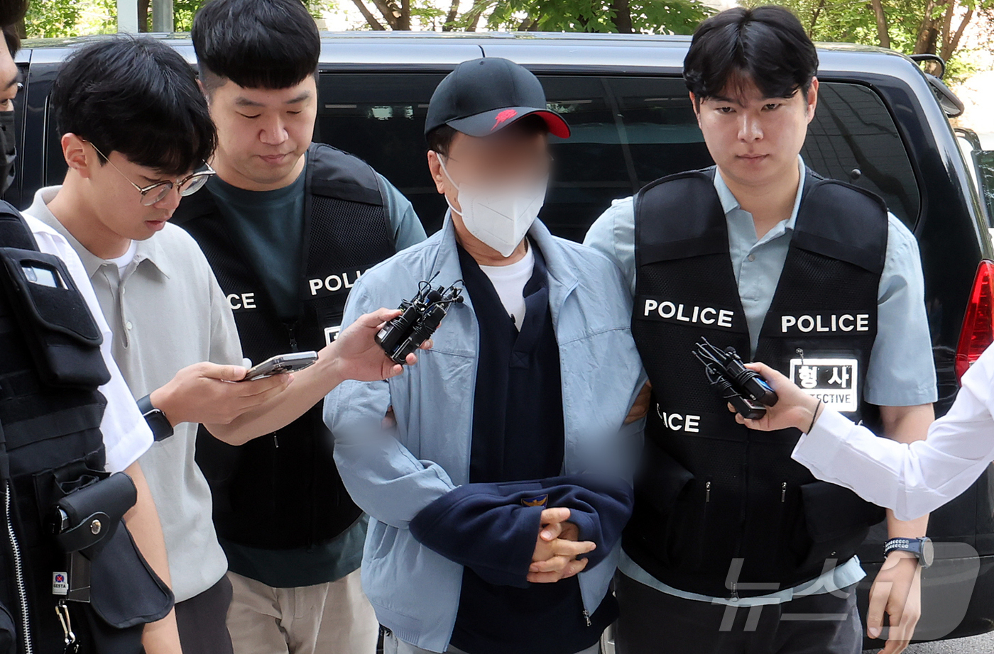 'LG전자 흉기난동' 60대 남성 구속…법원 "도망 염려" 'LG전자 흉기난동' 60대 남성 구속…법원 "도망 염려"