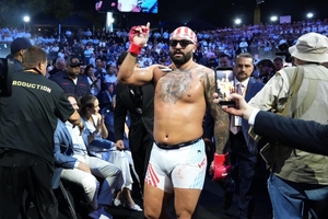 백악관 UFC 출전자 “미셸 오바마는 남자다” 황당 인터뷰 구설