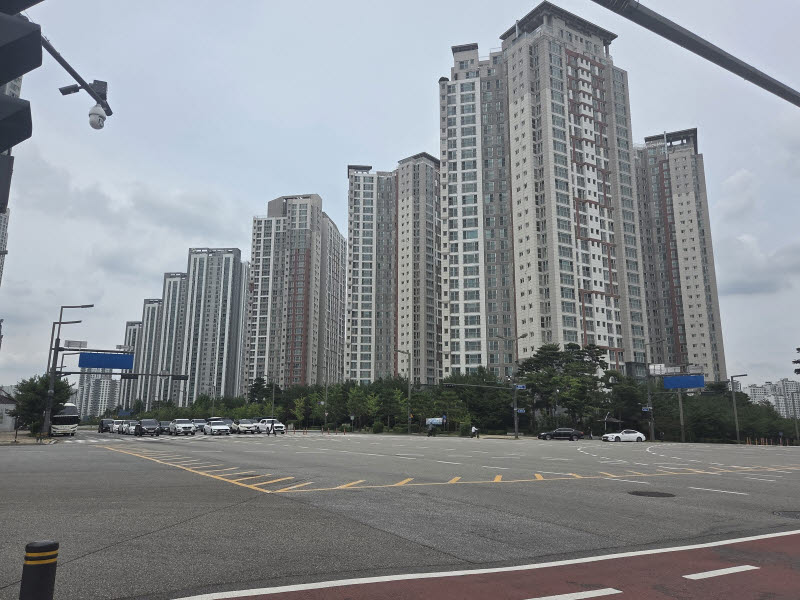 "동탄1·2 나눠 규제 어려워…구 단위 통계로 판단"[일문일답]