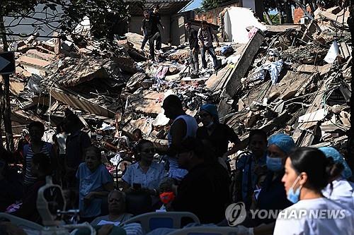 콜롬비아 10년래 최악 강진, 100여명 사망…도시 곳곳 건물 붕괴(종합)